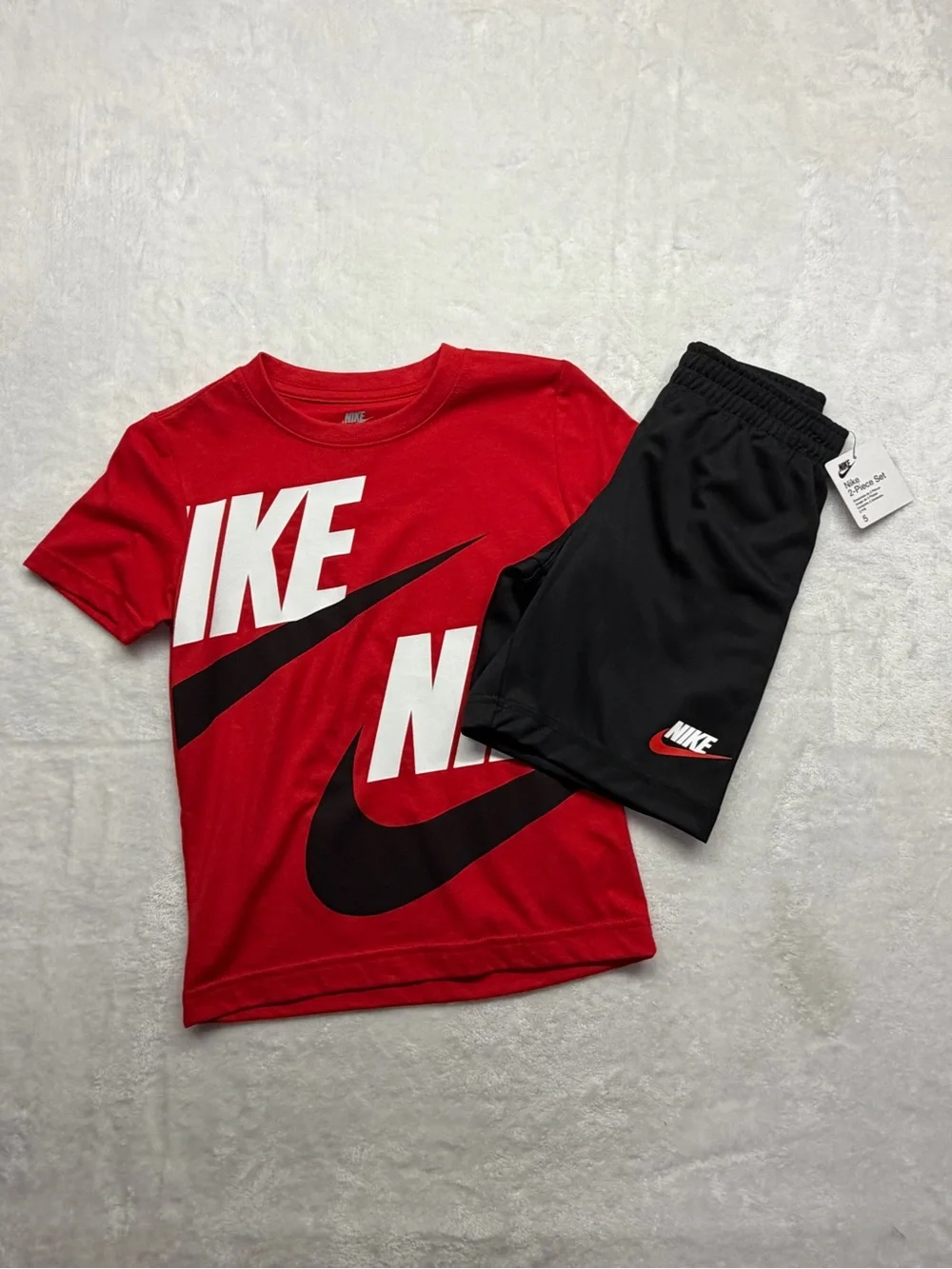 Nike 2 Piece Shorts Set Kids Size 5 Red Logo Tee Black Athletic Shorts - Picture 7 of 8